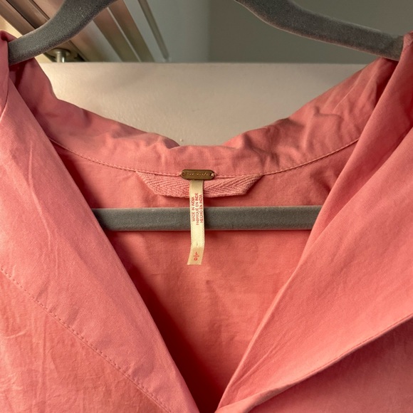 Free People Pink Buttondown Long Sleeve - NWOT - Picture 2 of 3